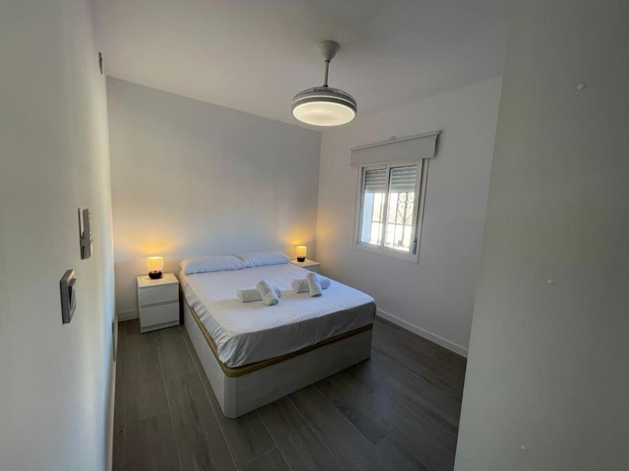 Family Flat Close To The Centre-v-estrell * Malaga