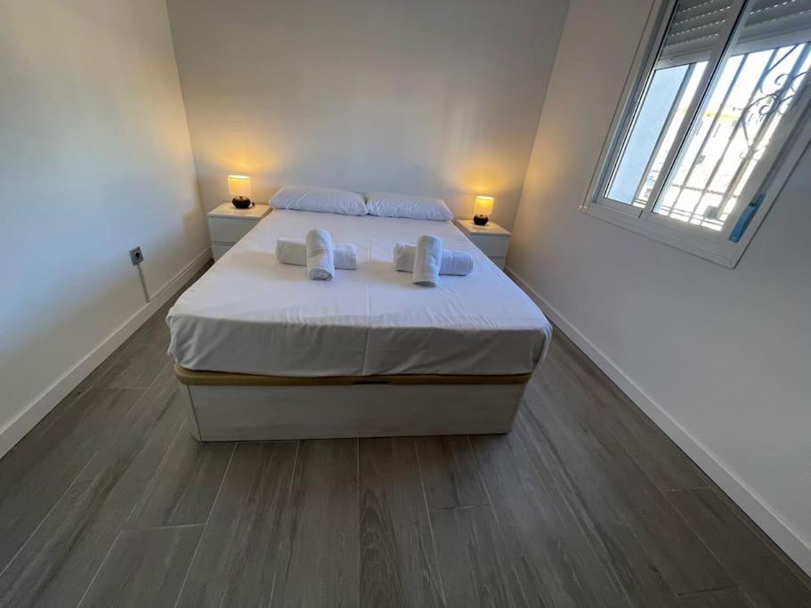 Family Flat Close To The Centre-v-estrell Apartment Malaga